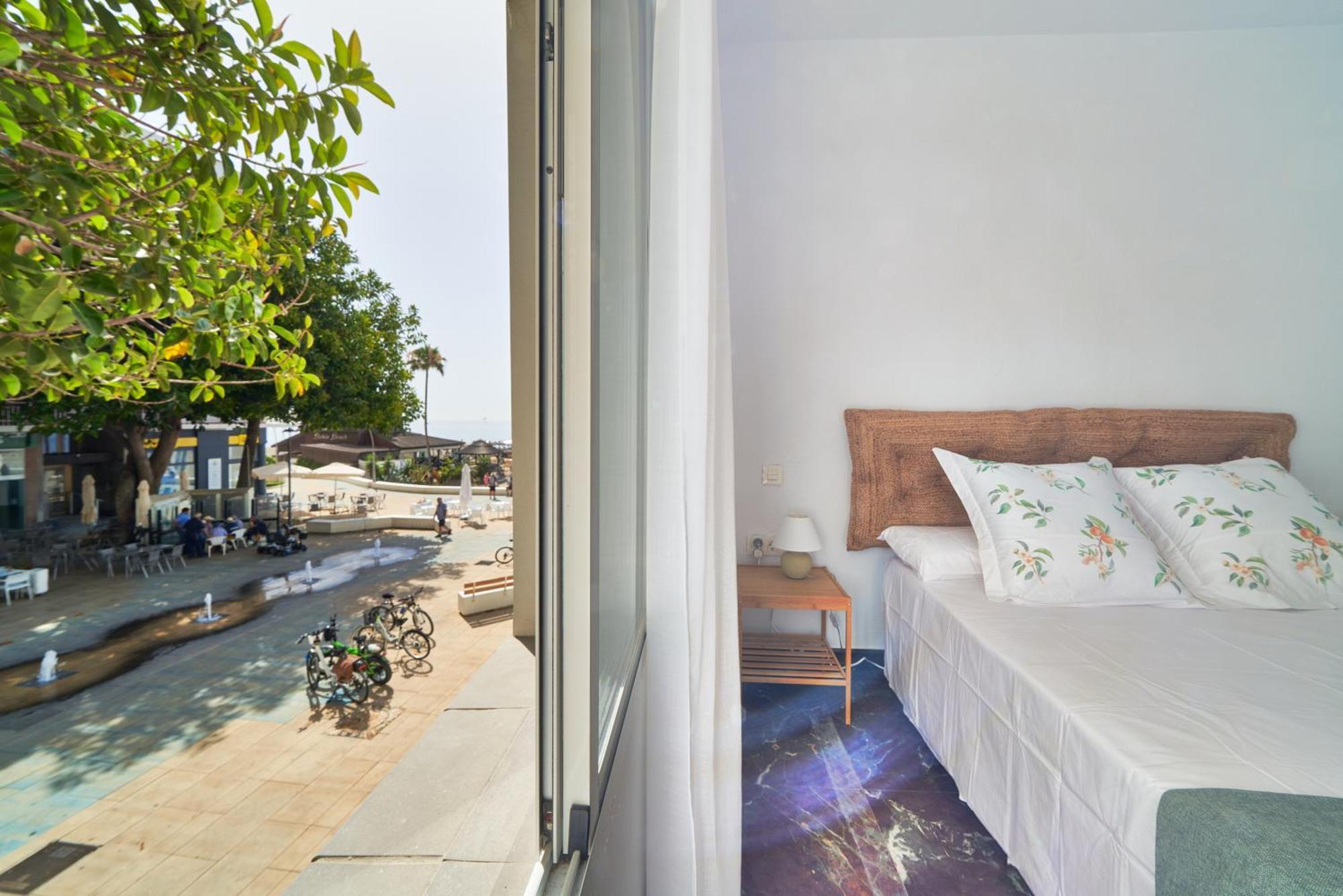 Estepona Beach Apartment Eksteriør billede